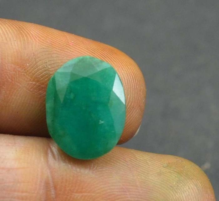 Emerald Oval-cut