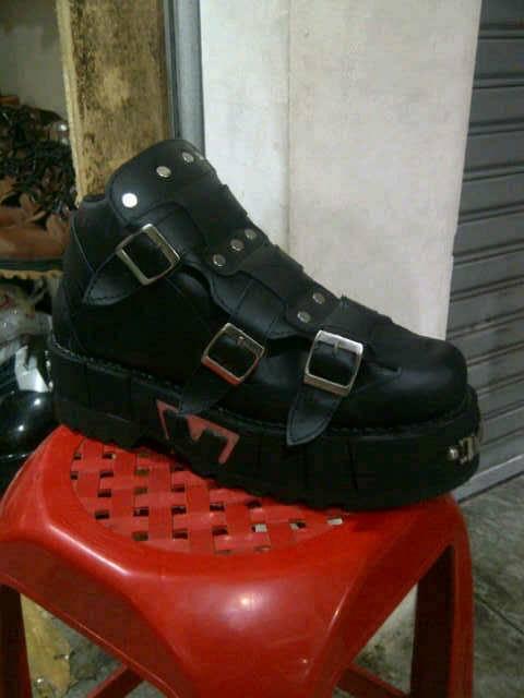 sepatu newrock unisex handmade