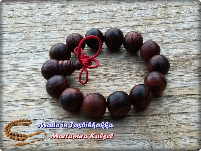 Gelang Gaharu Zebra Merah 0 Dim 18MM