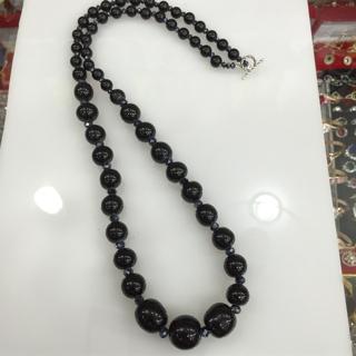 kalung batu jombang