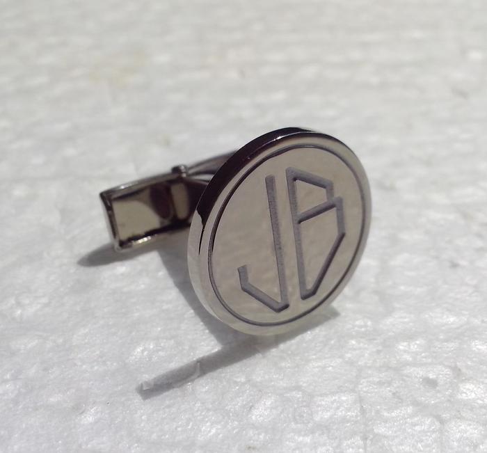 Cufflink Ekslusif James Bond