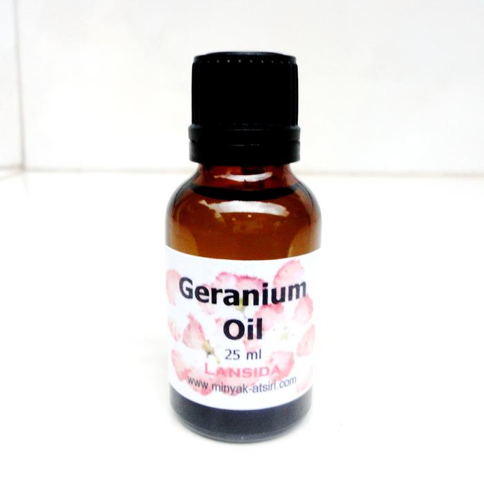 Geranium Oil Essential- Minyak Atsiri Geranium