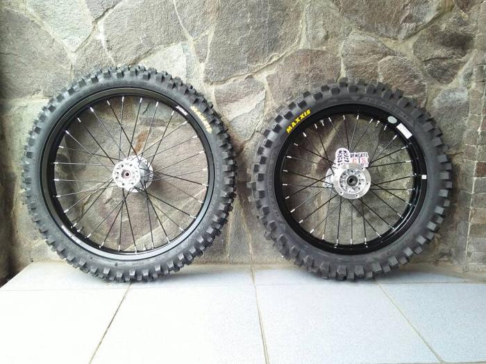 Paket Ban 18/21 Maxxis KLX S / L / G / BF / New DTracker 150