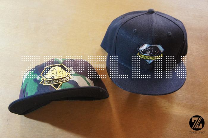 TOPI SNAPBACK DIAMOND DOGS METAL GEAR SOLID 5 ( V ) PHANTOM PAIN / MGS