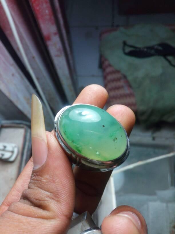 ICE JADE - JADEITE JADE - IMPERIAL JADE SUPER & LANGKA TYPE A ORIGIN ACEH-GAYO