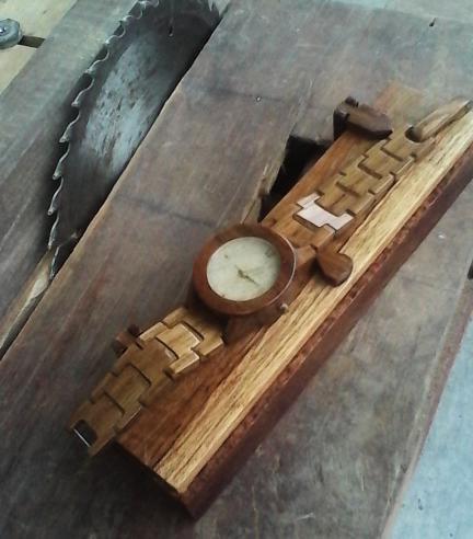 jam tangan kayu jati