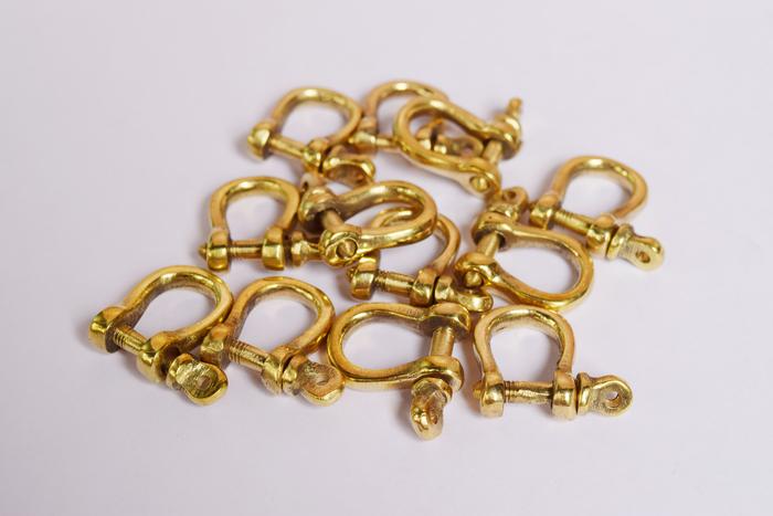 shackle