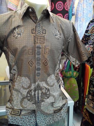 Kemeja Batik Bakul Batik Motif Polo Cokelat