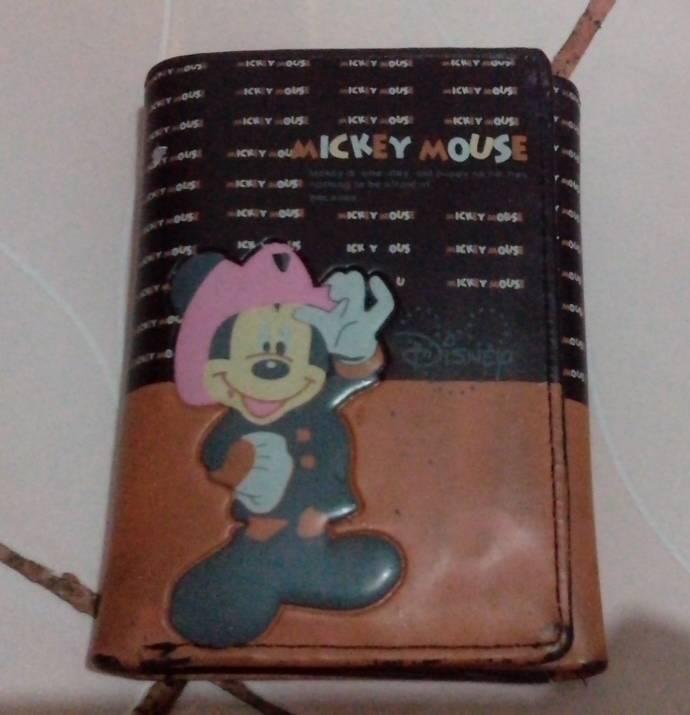 dompet mickey mouse