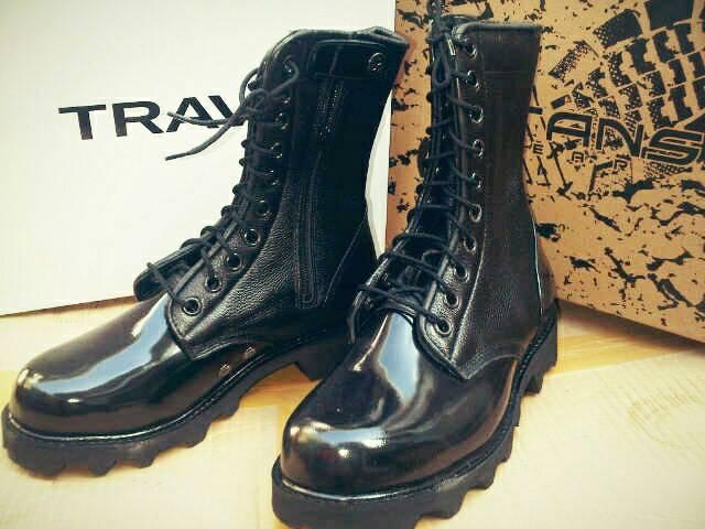 Sepatu PDL Traveller || Titans