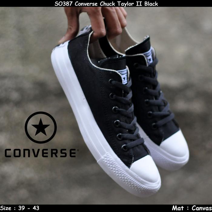 Converse Hitam