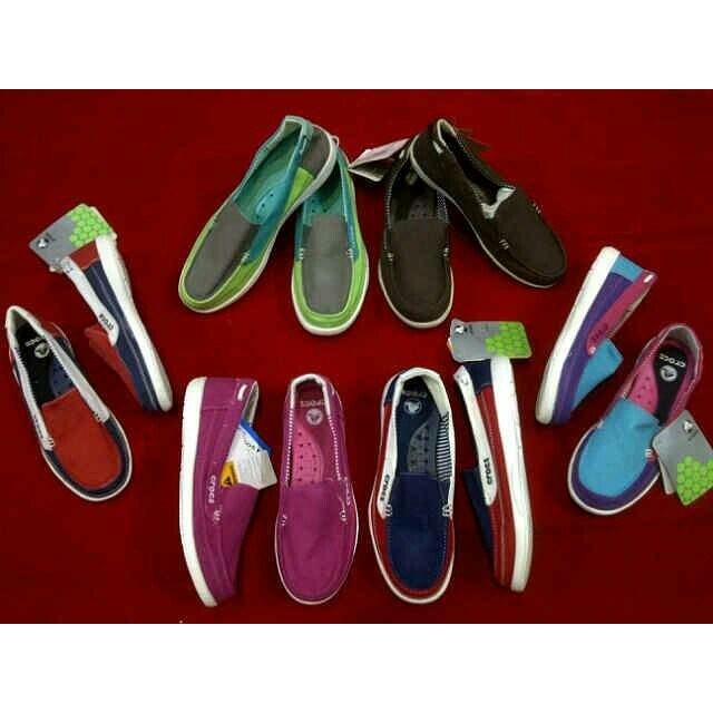Sepatu Crocs Walu Wanita