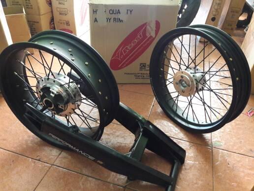 Velg rossi 3 inc dan 4.5 inc set lengkap arm rd new/old vixion
