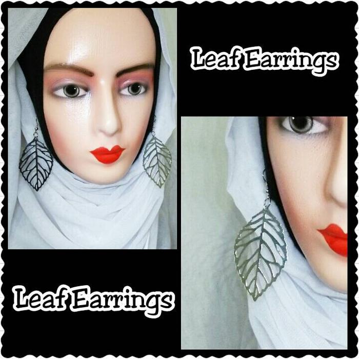 anting daun /aksesoris telinga