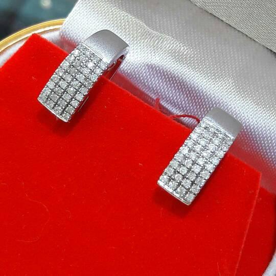 Anting/Giwang Berlian Eropa