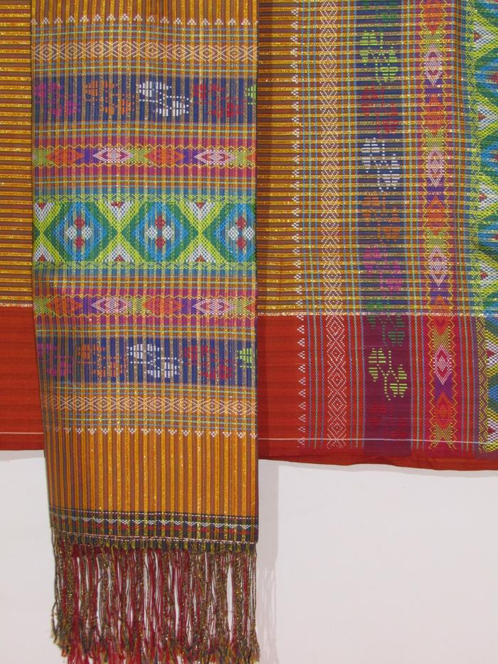 Songket Tenun Sutera corak Sadum Tosika (Toba Simalungun Karo)