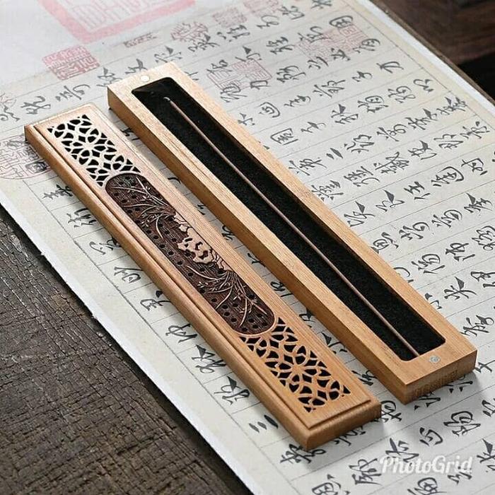 gaharu kotak tempat hio ukiran super atau tasbih