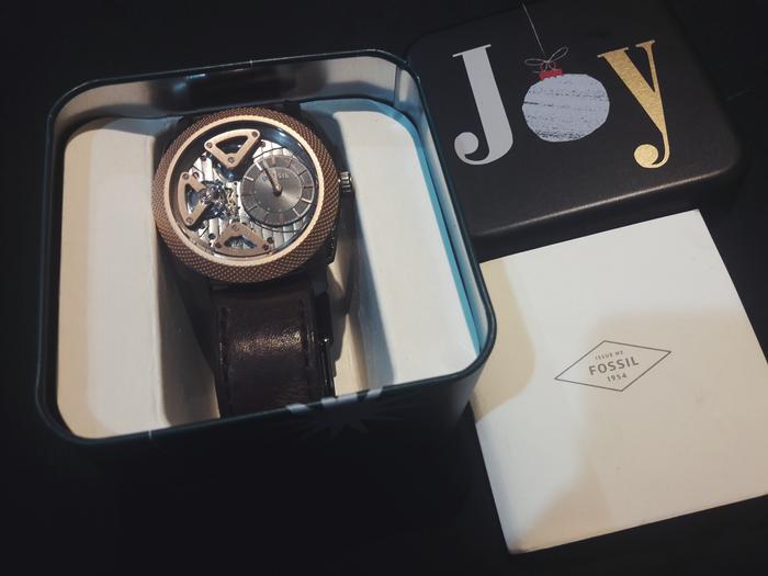 Jam Fossil ME1122