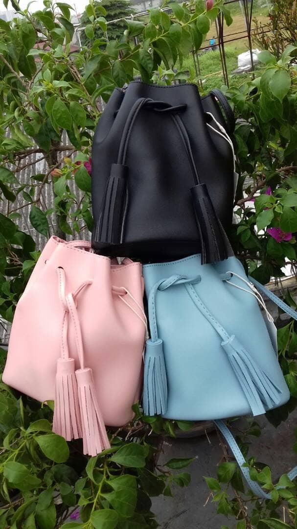 bag sliming miniso / tas miniso murah / tas selempang