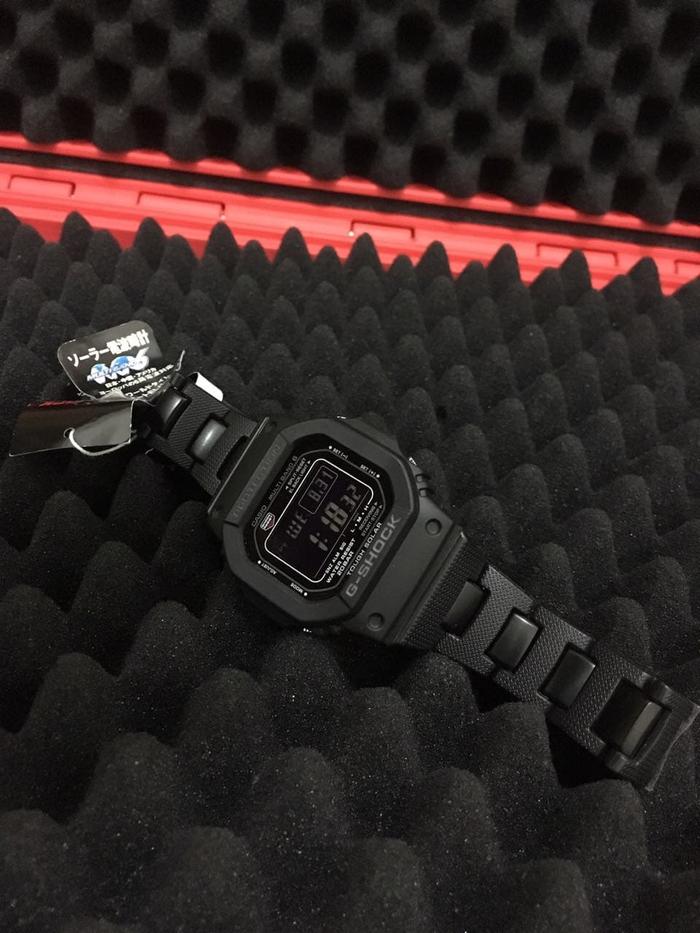 Gshock Steel Brachlet GW M5610BC Tough Solar Multiband