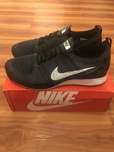 NIKE AIR ZOOM MARIAH FLYKNIT RACER HITAM PUTIH