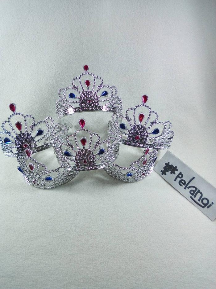 Bando Mahkota Plastik