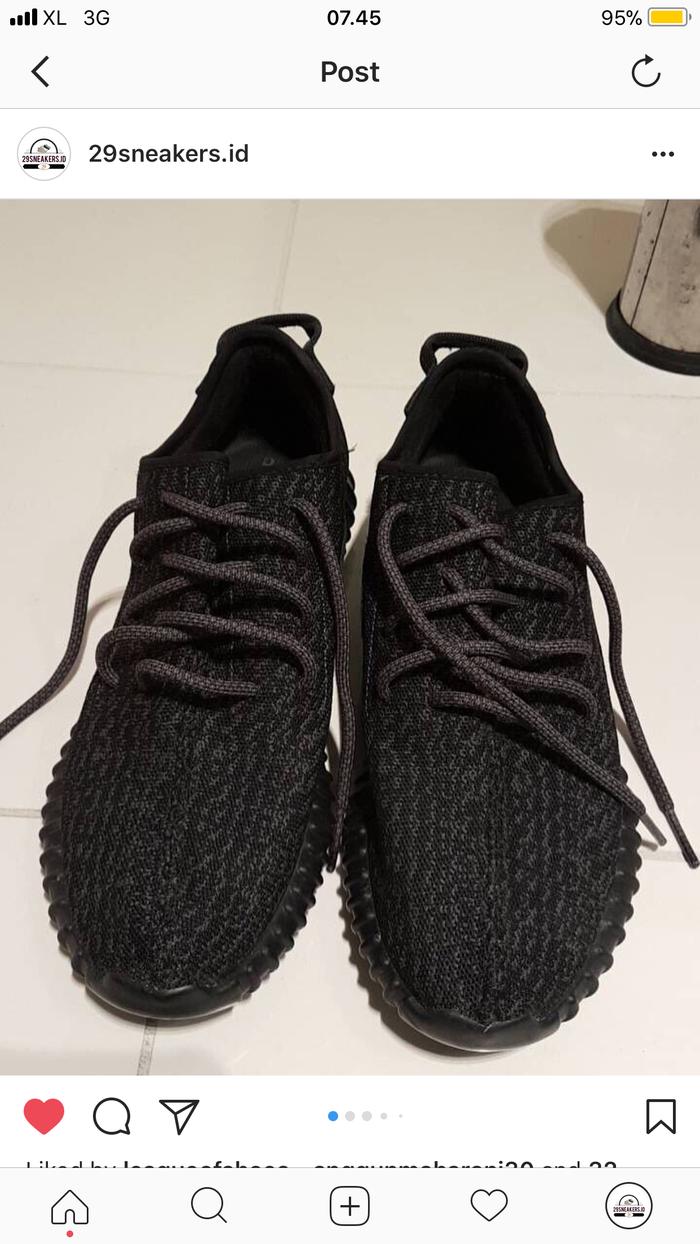 yeezy boost 350 V1 pirate black (NO BOX)