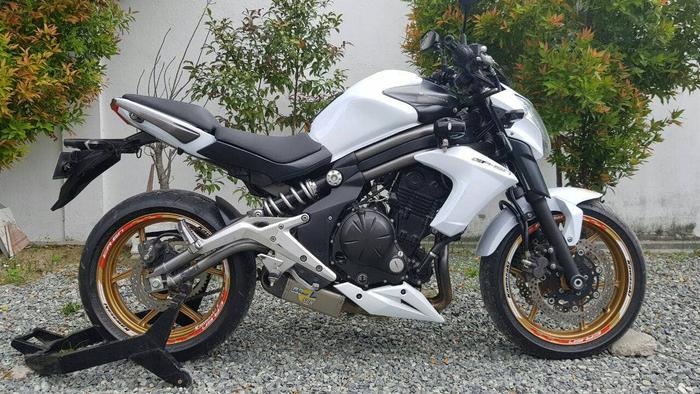 Stiker Velg Motor Kawasaki ER-6n ER6n utk Velg warna gold Ring 17.