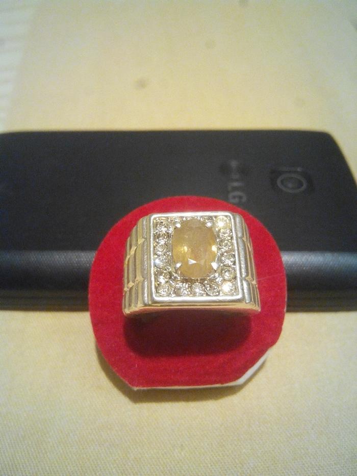 cincin yakut kuning selon kristal natural cutting