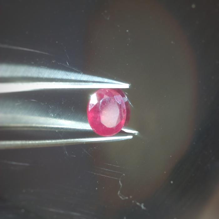Batu Permata Mulia Natural Merah Ruby / Rubi Afrika cutting