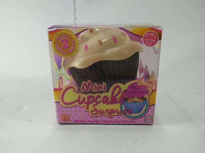 Emco Mini Cupcake Surprise Series 2 Glitter Skirts Princess Carmella