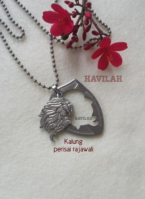 Kalung perisai rajawali (rajawalinya bisa dilepas ya...)