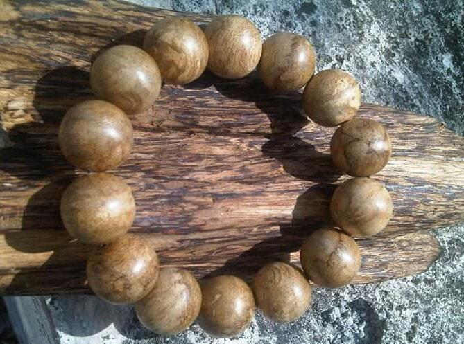 Gelang Super Kayu Gaharu Filaria Papua 16mm