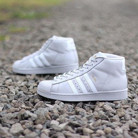 ADIDAS PRO MODEL "GREY/WHITE"