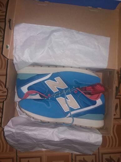 Sepatu NB 996 Sneakers