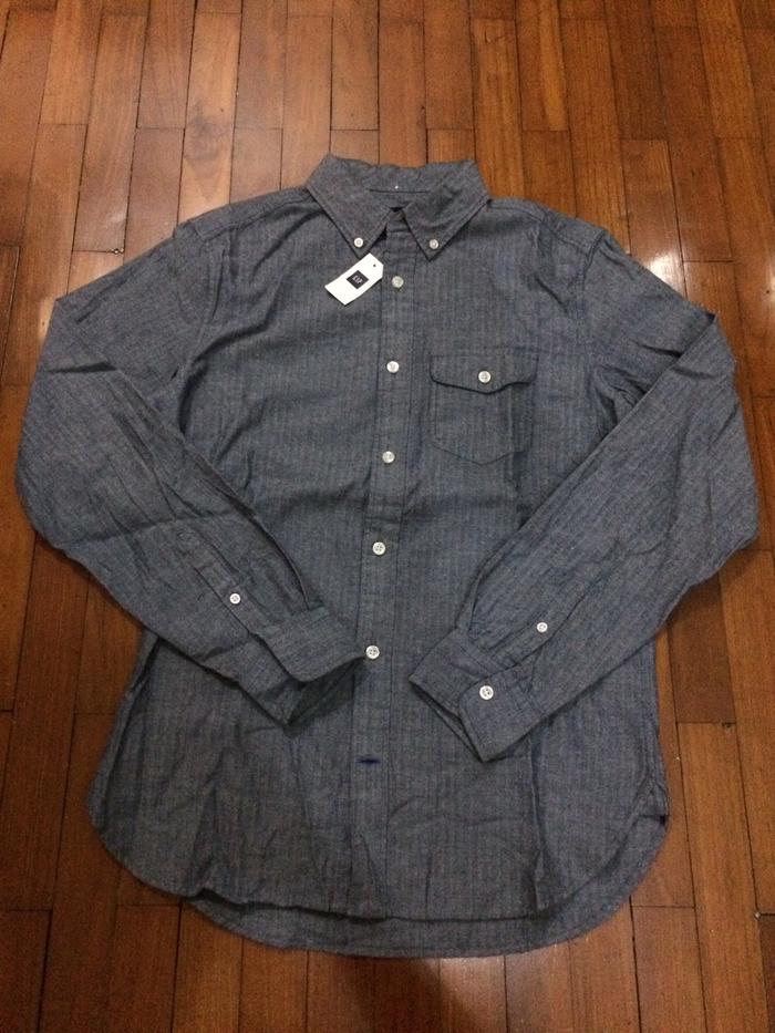 Kemeja flanel merk GAP. Original. Size XS. Baru dan Lengkap Dengan Tag