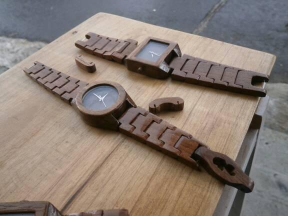 jam tangan couple. jam tangan kayu