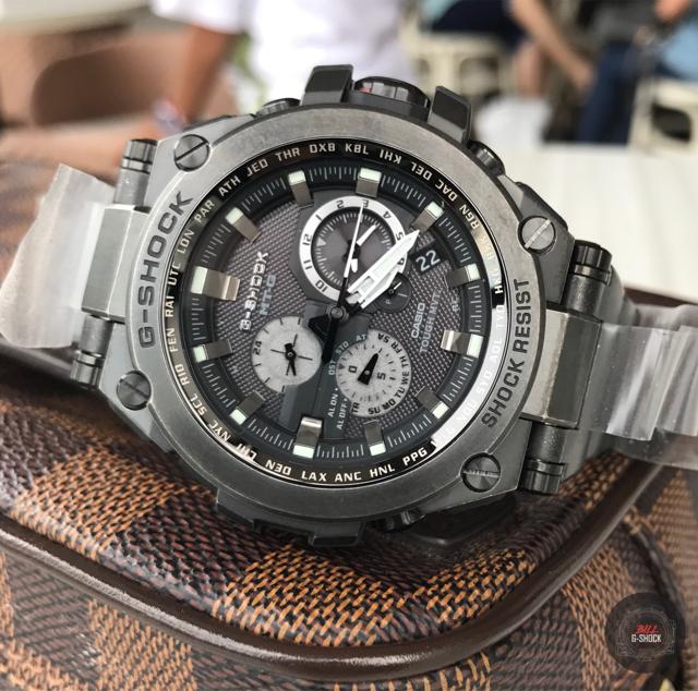 G-Shock MTG-S1000V