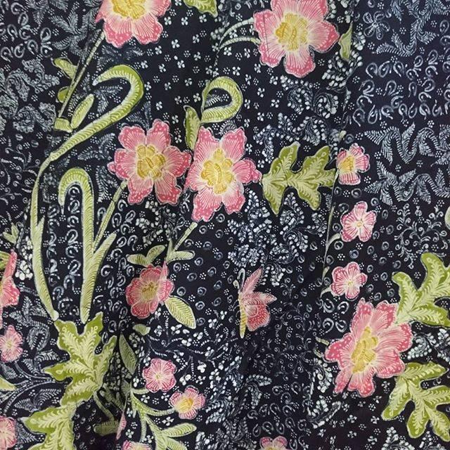 Batik Tulis Lasem Buketan Pink