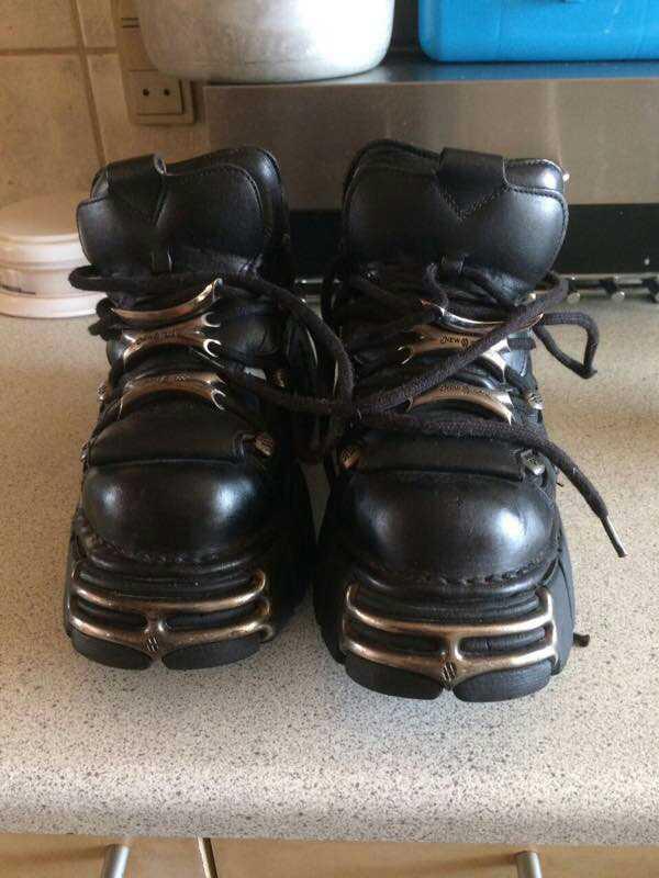 New rock boots original