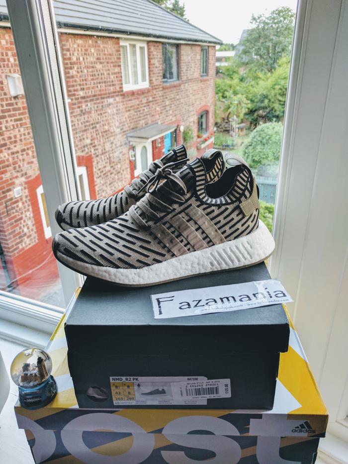 SEPATU ADIDAS NMD R2 PRIMEKNIT TRACE CARGO ORIGINAL