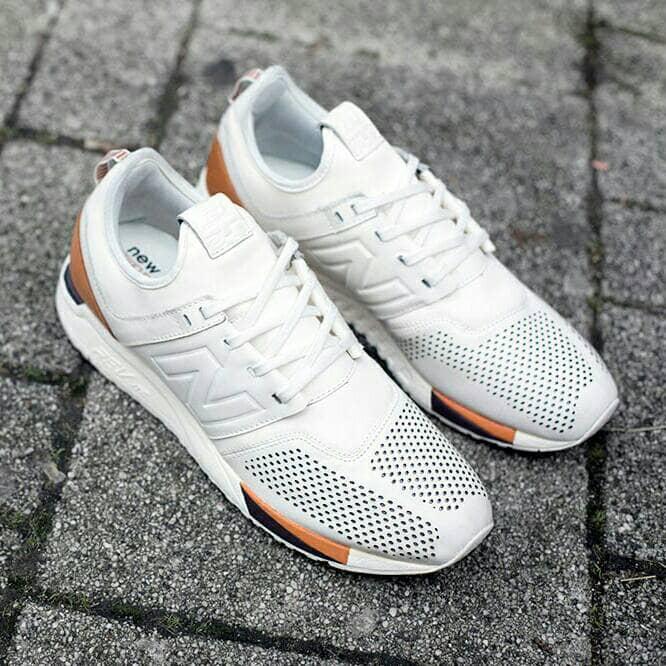New Balance 247 Luxe White