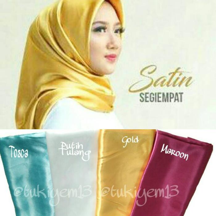 Segiempat Satin Jilbab Satin