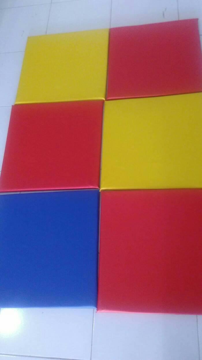 SAFETY BALITA BUSA PELAPIS DINDING ANTI JEDOT