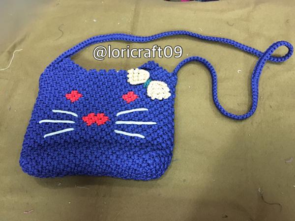 tas rajut kur hello kitty