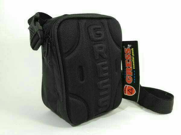 tas selempang pria gress mini,bisa buat tempat hp android dan anti air