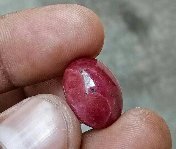 Natural ruby madagascar permata ruby daging old mines17x12x8