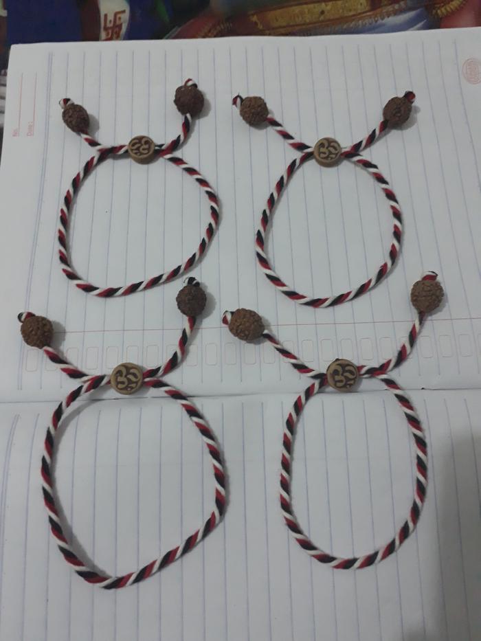 Gelang Tridatu Bali om genitri