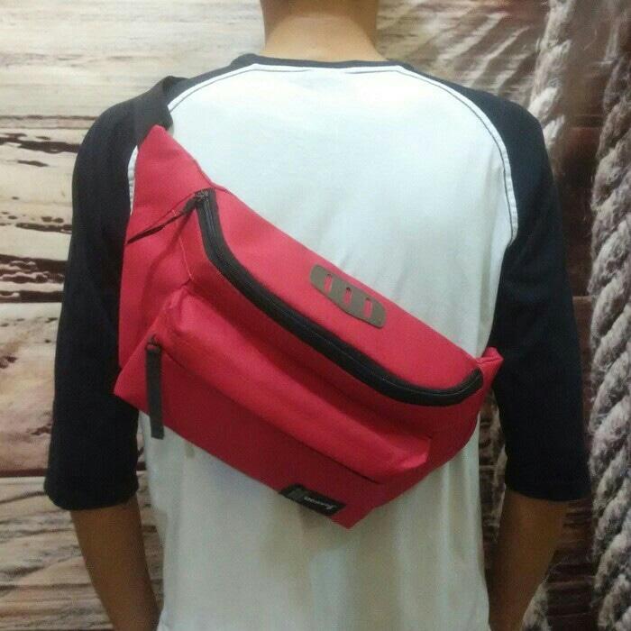 Tas selempang weistbag/waistbag Dvn