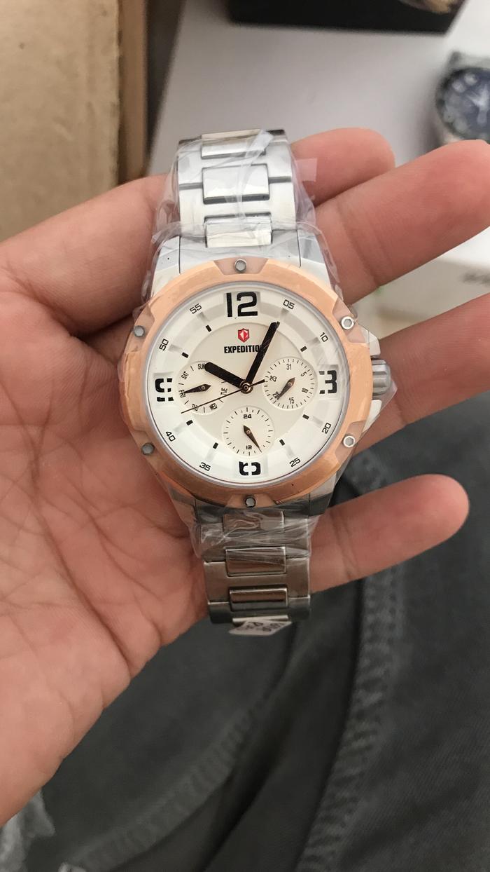 expedition wanita 6698